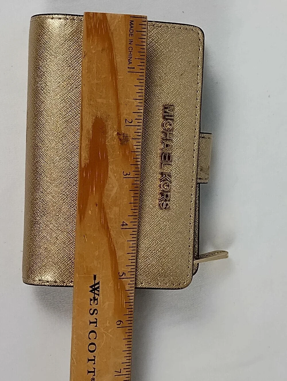 Michael Kors Jet Set Travel Medium Bifold Wallet Pale Gold Leather